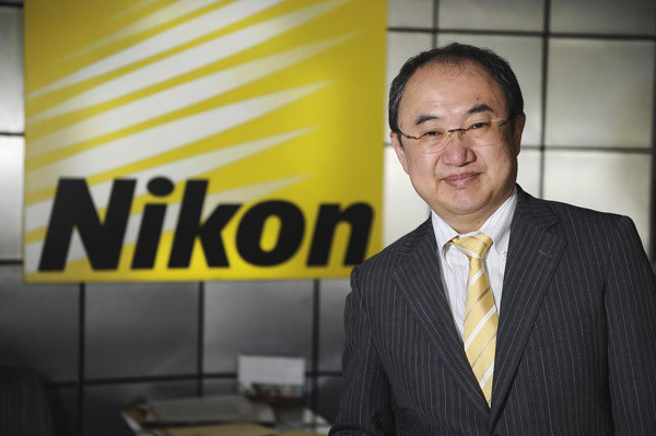 Nikon-Hiroshi-TAKASHINA-big
