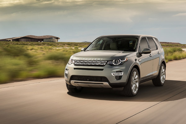 Land-Rover-Discovery-Sport-