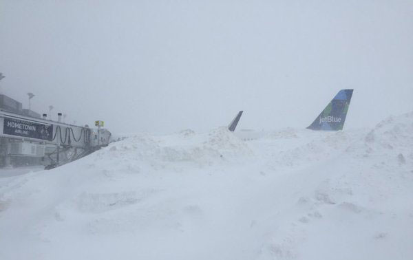 JFK-Airport-in-snow-Big