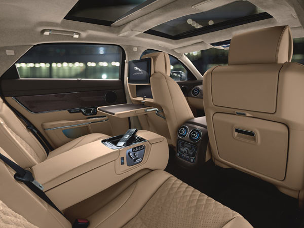 Jaguar-XJ-2016-Interior-Big
