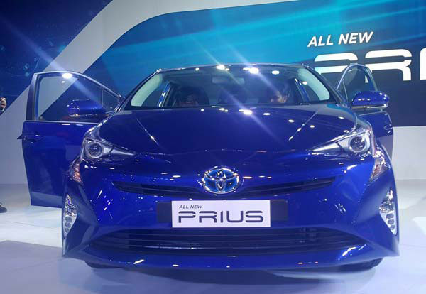 Toyota-all-new-Prius-Big-a